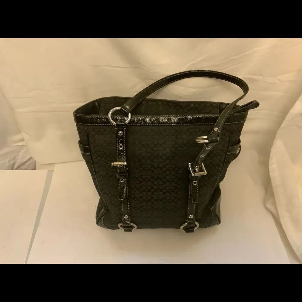 Coach Gallery Tote Signature Black Jacquard Patent Leather F0849-F12344